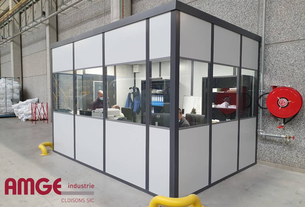 Cabine isolation acoustique AMGE industrie
